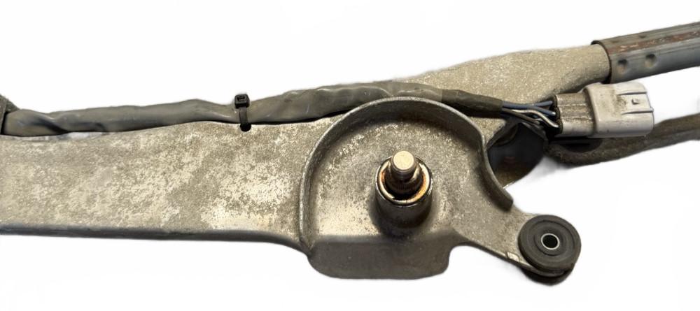 Toyota Prius 04-09 Front Wiper Motor Linkage OEM 85110-47060 Used – photo 4