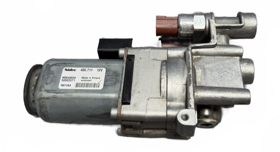 OEM Chevy Corvette C7 Rear Diff Control Unit 84086108 14-19 Used Part – photo 2