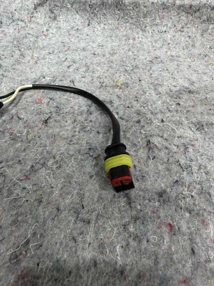 Ferrari F430 Turn Indicator Side Flasher Genuine Ferrari 165558 – photo 4