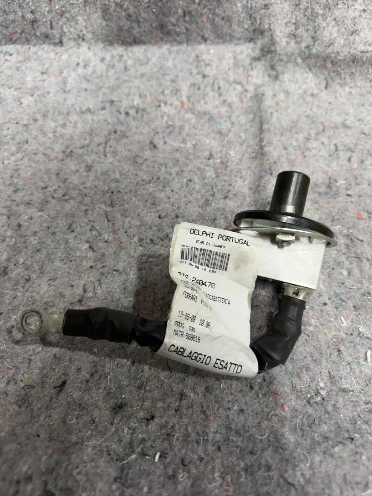 2008 Ferrari F430 240470 Battery Cut Off Switch Relay Solenoid Cable OEM – photo 3
