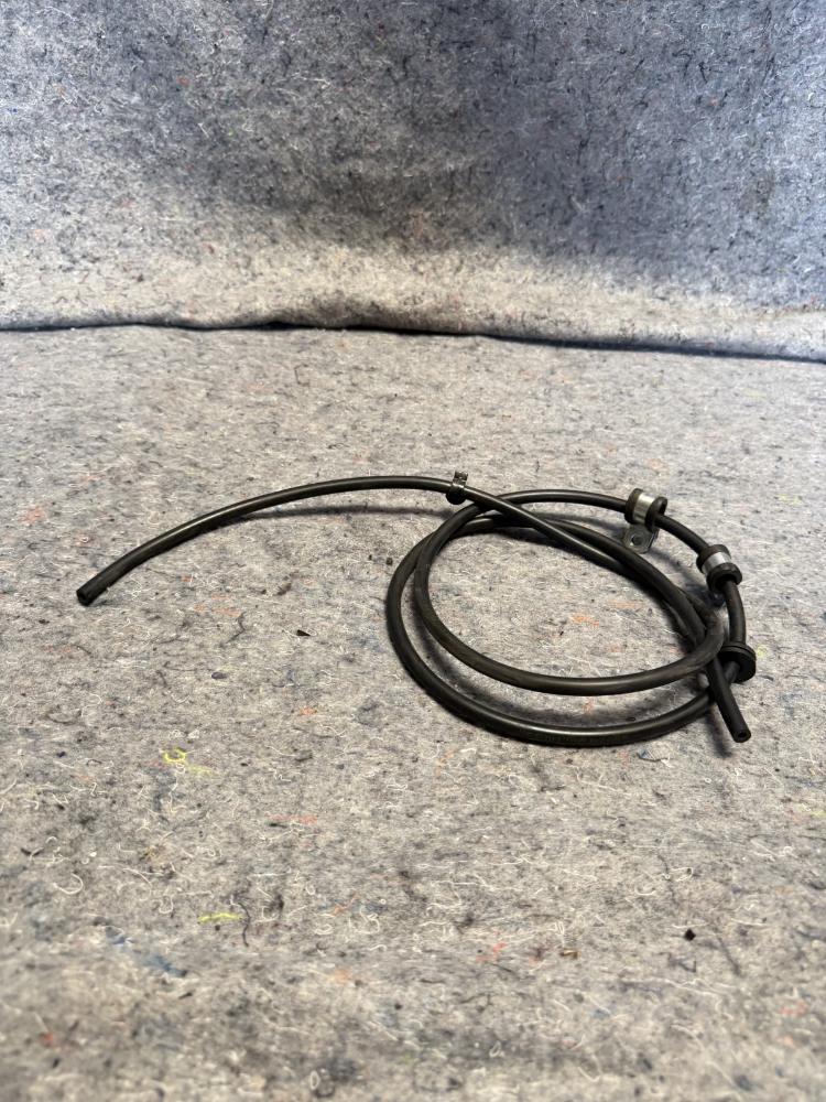 Ferrari F430 Windshield Washer Tubing / Hose 65362600 OEM – photo 3