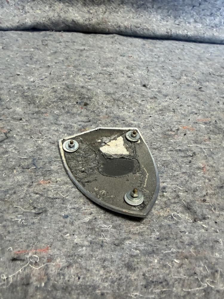 Ferrari F430 Fender Shield Badge 973211 OEM – photo 2