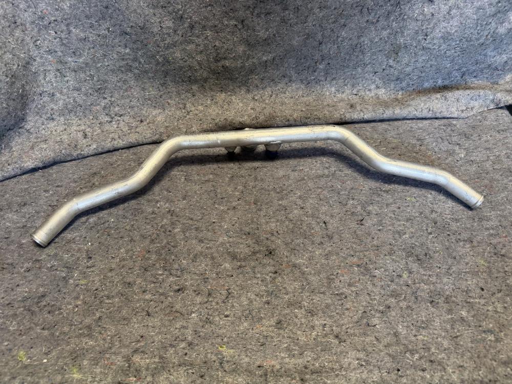 Ferrari F430 Water Delivery Pipe to Radiators OEM – photo 2