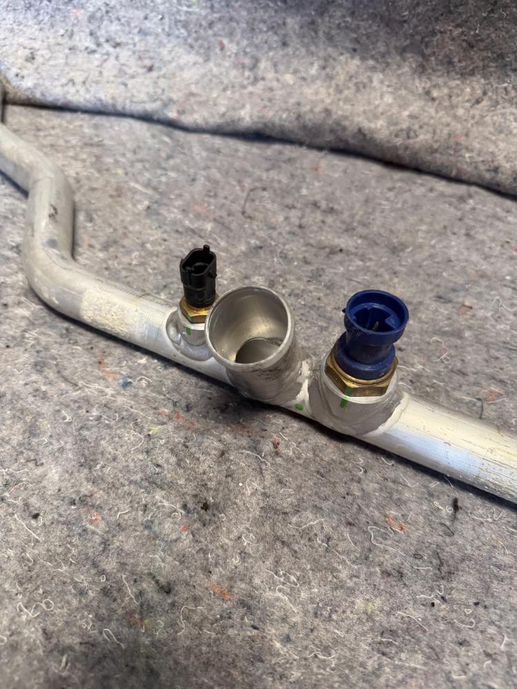 Ferrari F430 Water Delivery Pipe to Radiators OEM – photo 3