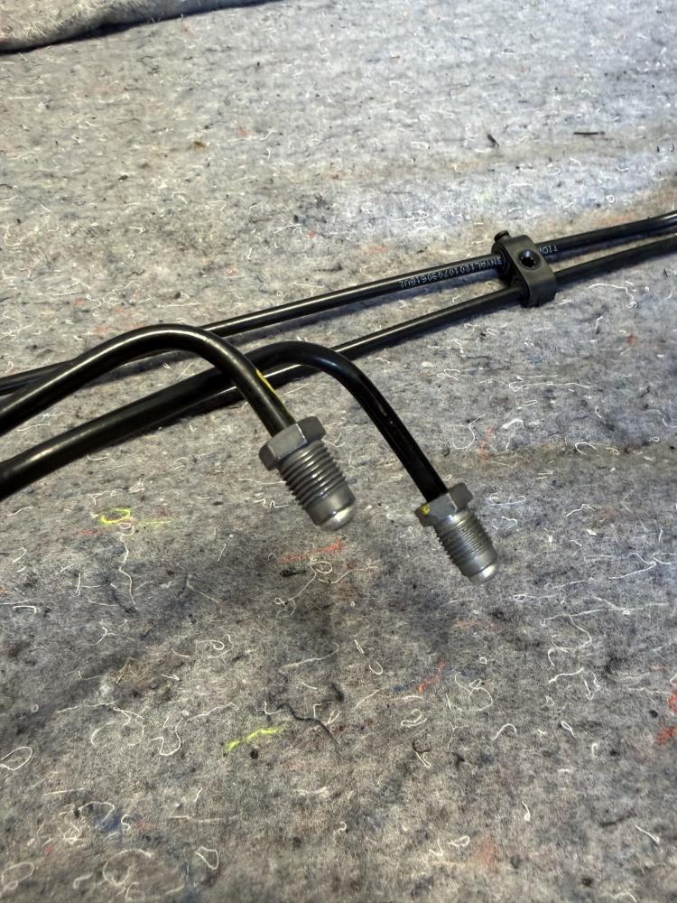 Ferrari F430 Brake Line From ABS to Front Brake Line OEM – photo 10