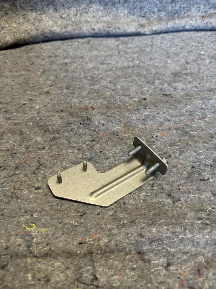 Ferrari F430 CD Changer Bracket OEM – photo 1
