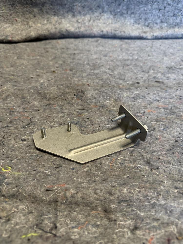 Ferrari F430 CD Changer Bracket OEM – photo 3