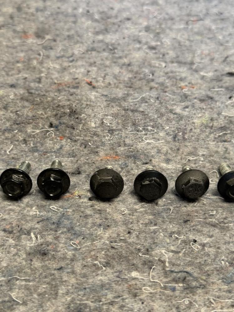 Ferrari F430 Right Front Fender Bolts OEM – photo 5