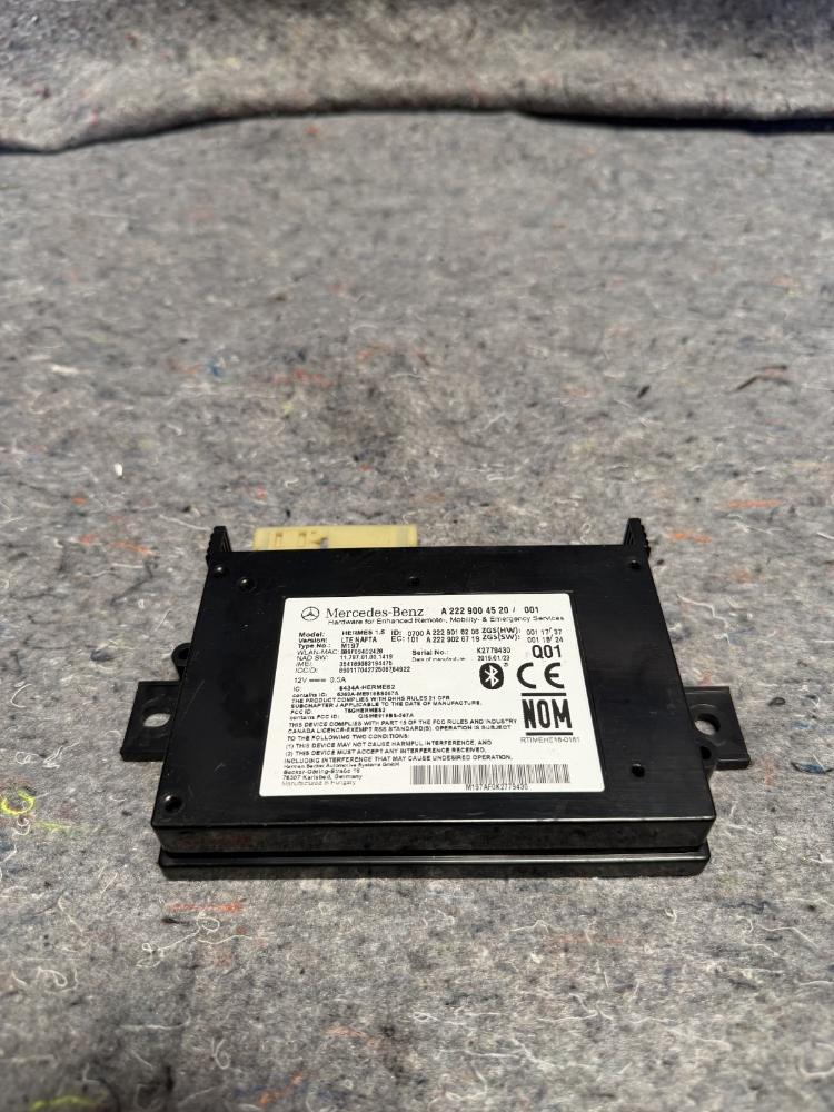 Mercedes AMG GTR Control Module A2229004520 OEM – photo 1