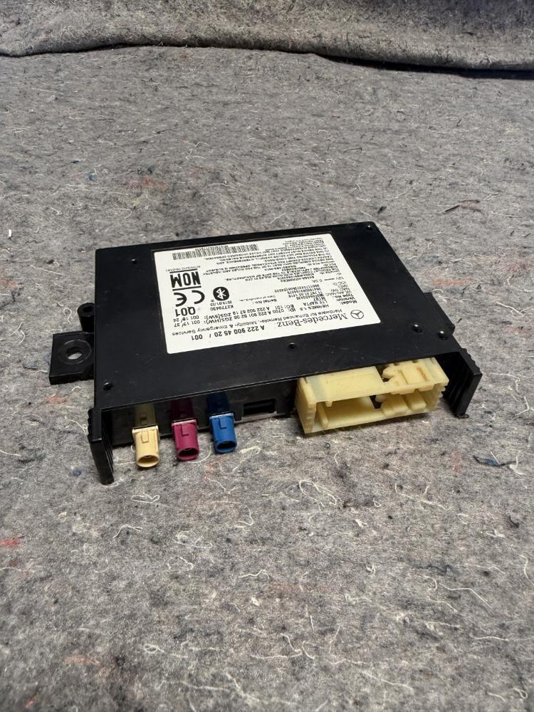 Mercedes AMG GTR Control Module A2229004520 OEM – photo 10