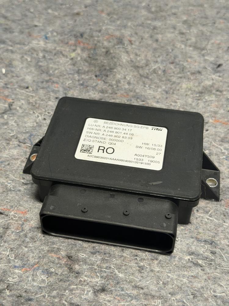 Mercedes AMG GTR Emergency Parking Park Brake Control Module A2469003417 OEM – photo 1