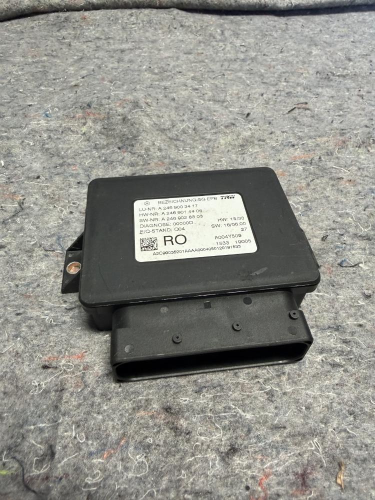 Mercedes AMG GTR Emergency Parking Park Brake Control Module A2469003417 OEM – photo 3