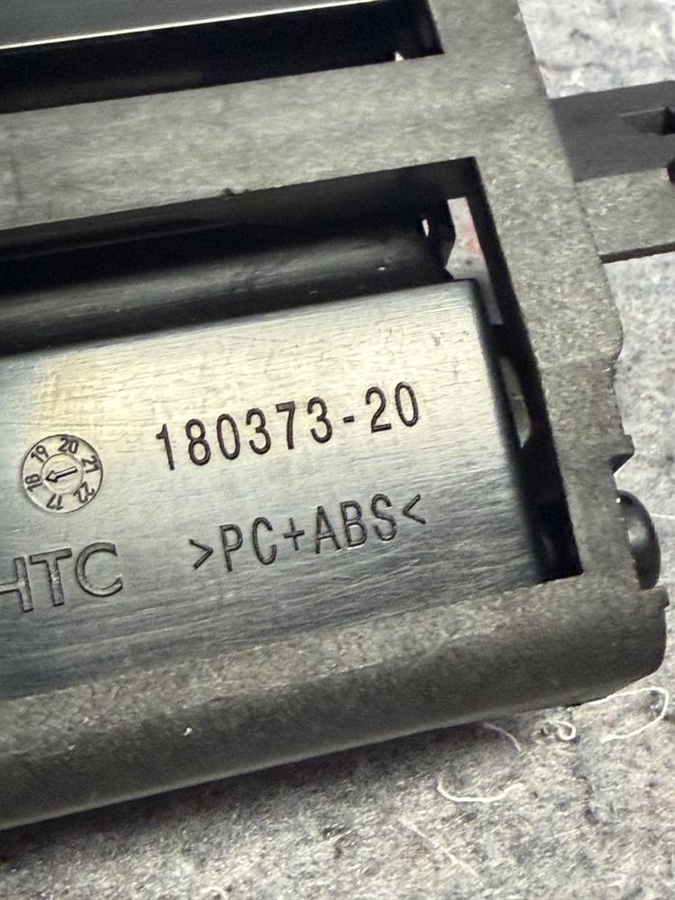 Mercedes AMG GTR Tempurature Control Module A190900382 OEM – photo 7