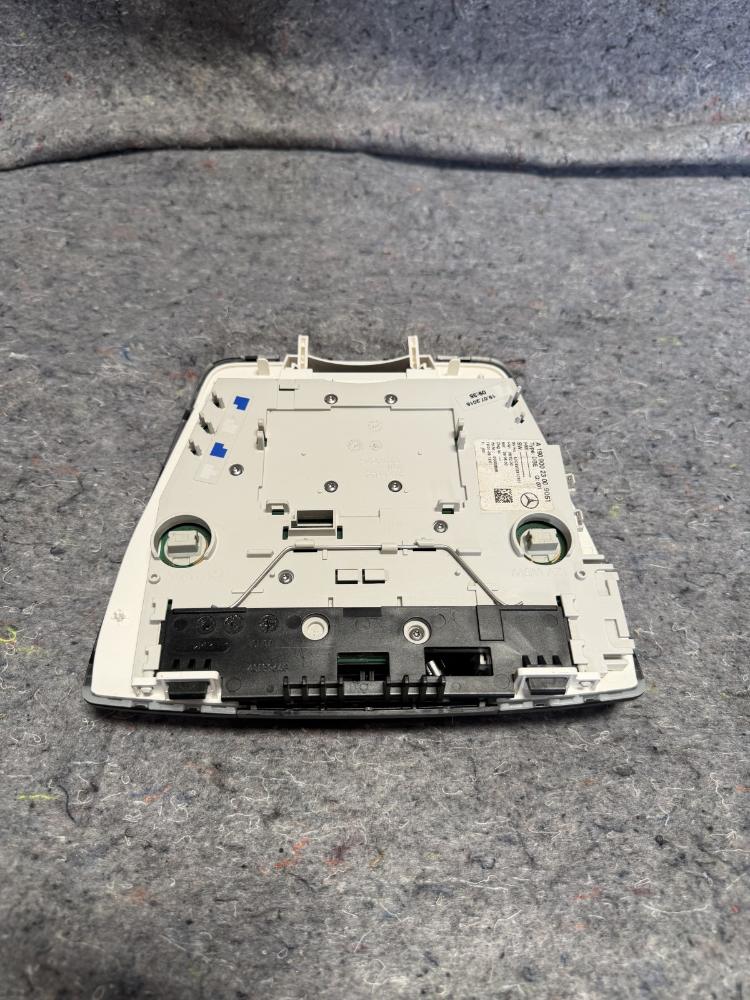 Mercedes AMG GTR Interiour Roof Light Switch A0009054903 J123 OEM – photo 2