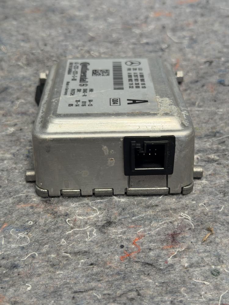 Mercedes AMG GTR Night Vision Lane Assist Camera A0009001810 OEM – photo 5