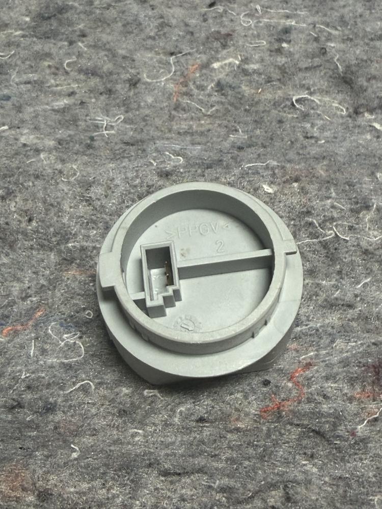 Merceddes AMG GTR Dew Point Sensore Temperature Sensor A2118300572 OEM – photo 2