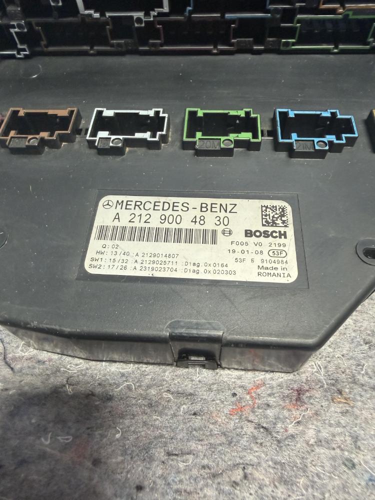 Genuine Mercedes AMG GTR Control Unit 212-900-48-30 OEM – photo 6
