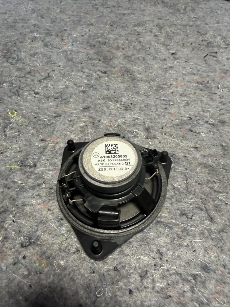 Mercedes AMG GTR Rear Audio Sound Speaker Tweeter A1908200502 OEM – photo 5