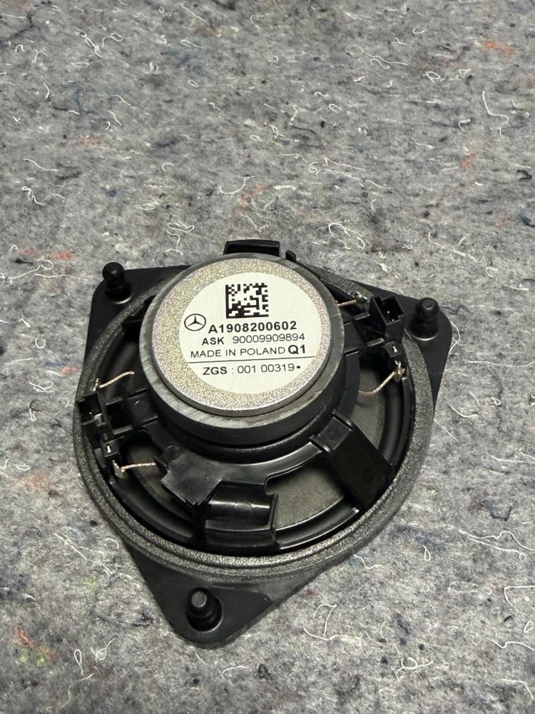 Mercedes AMG GTR Rear Audio Sound Speaker Tweeter A1908200502 OEM – photo 6