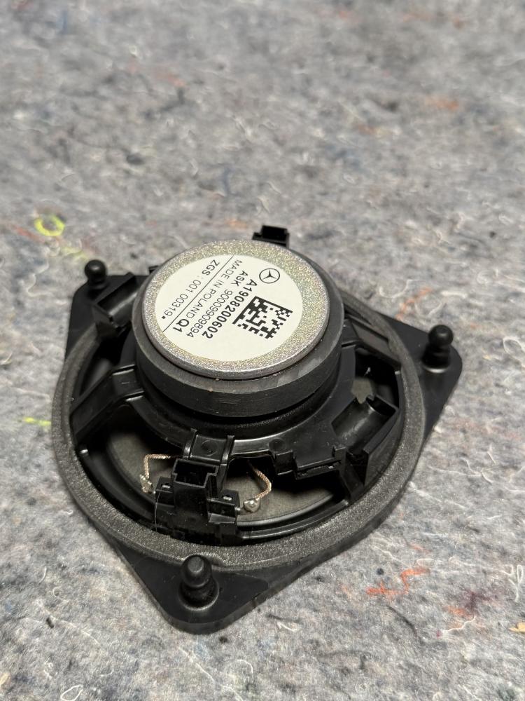 Mercedes AMG GTR Rear Audio Sound Speaker Tweeter A1908200502 OEM – photo 7