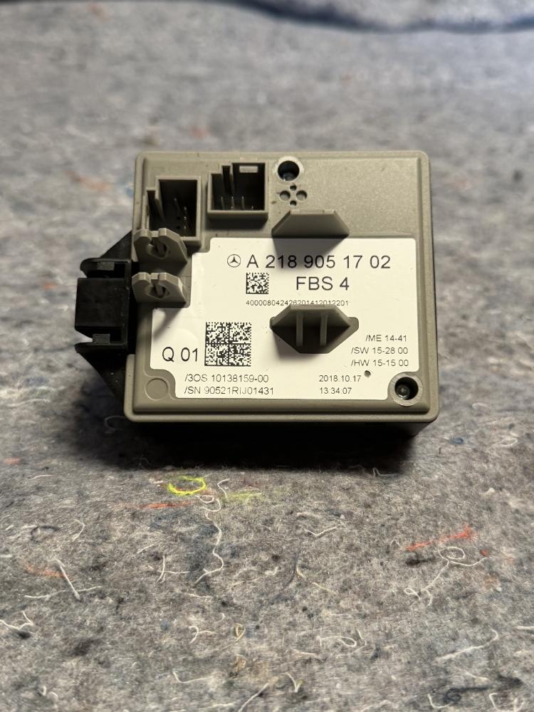 Mercedes AMG GTR Ignition Lock A2189051702 OEM 31494394 – photo 4