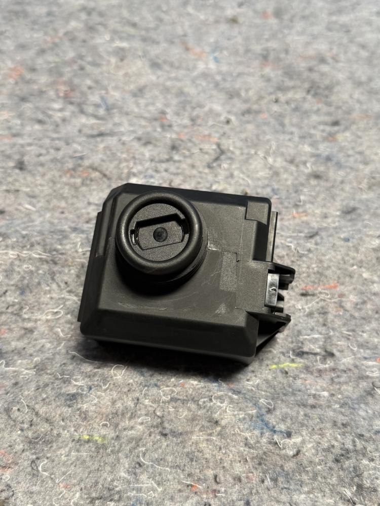 Mercedes AMG GTR Ignition Lock A2189051702 OEM 31494394 – photo 7