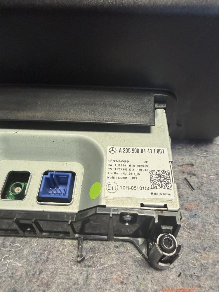 Mercedes AMG GTR Dashboard Center Display Screen Monitor A2059000441/001 OEM – photo 8