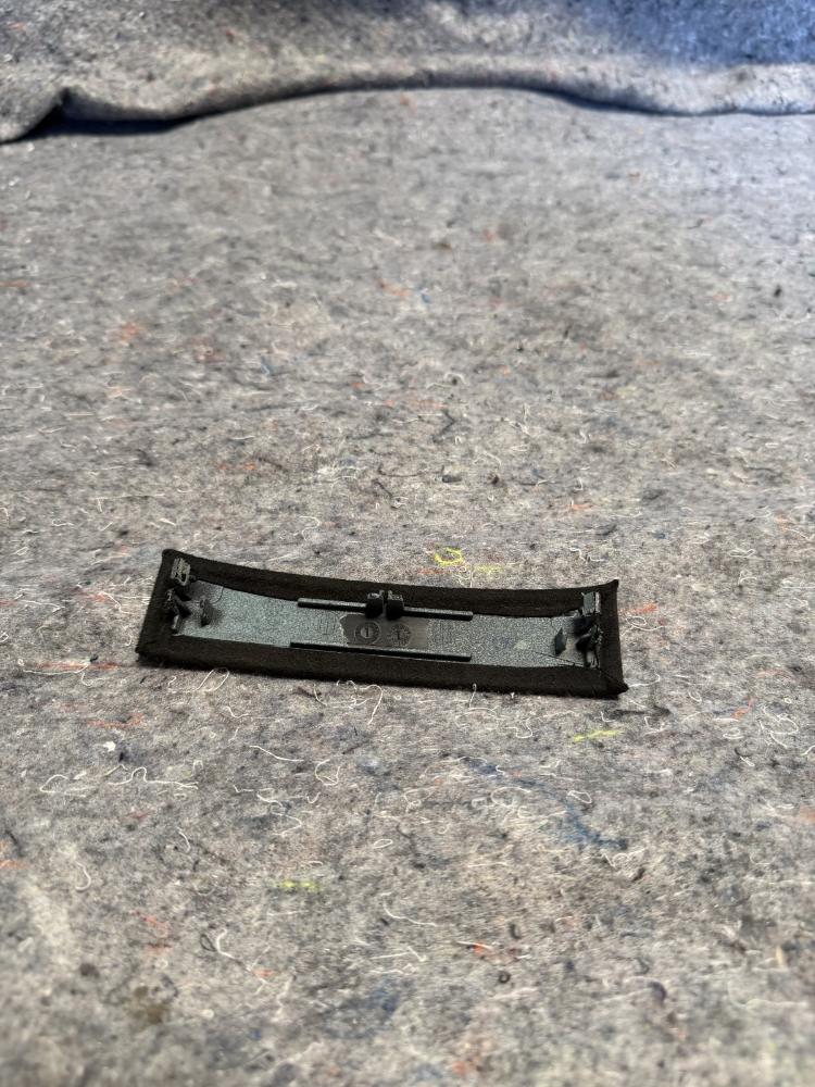 Mercedes AMG GTR Interior Panel 3004963200 OEM – photo 5