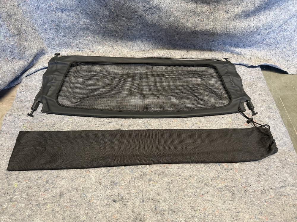Mercedes AMG GTR Partition Cargo Net A190860074 W/bag OEM – photo 1