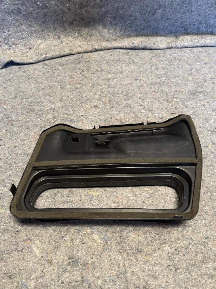 Mercedes AMG GTR Front HVAC Blower Motor Intake Box Housing A1908312900 OEM – photo 1