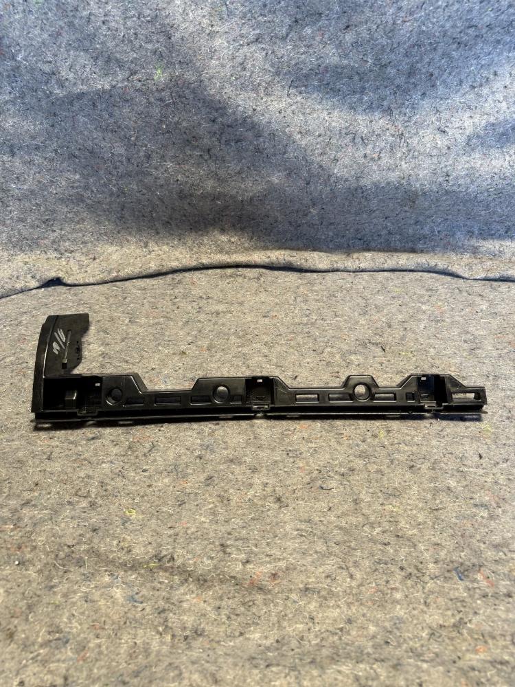 Mercedes AMG GTR Mounting Rail A190692800 OEM – photo 1
