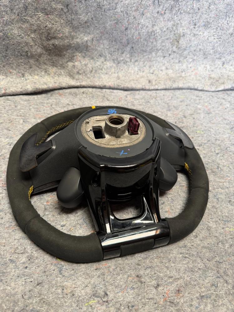 Mercedes Benz AMG GTR Steering Wheel Flate Bottom Yellow Stitching OEM – photo 5