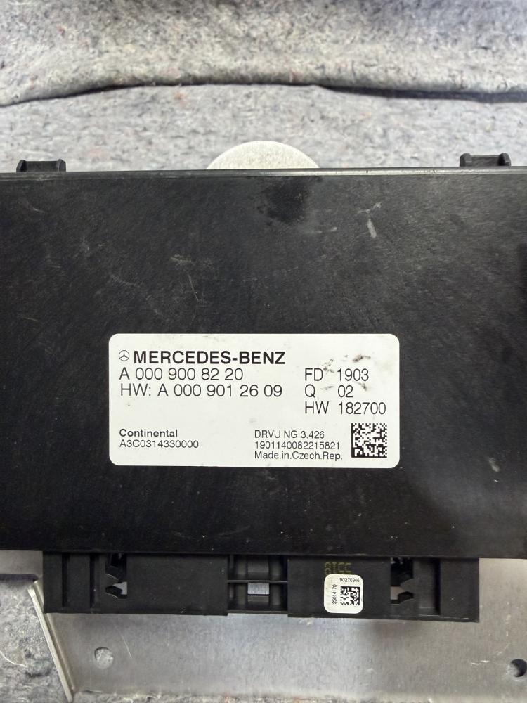 Mercedes AMG GT GTR Continental Control Unit Module w/ Bracket A0009008220 OEM – photo 6