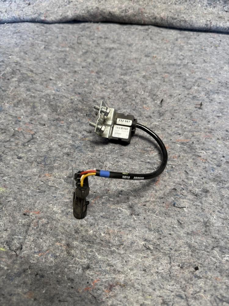 Ferrari F430 Front RH Vertical Acceleration Sensor Suspension 232667 OEM – photo 3
