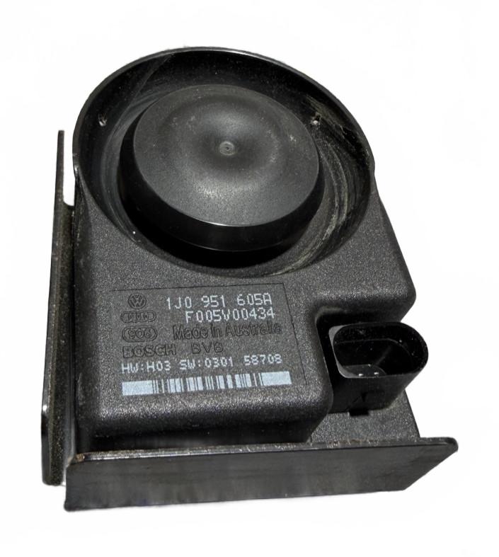 Bentley Continental GT Gtc 12-18 OEM Alarm Siren Horn 3D0951605C – photo 3